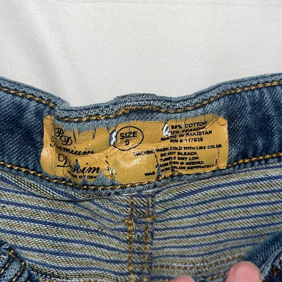 Premium Denim women’s cuffed jeans size 6 - Picture 6 of 9